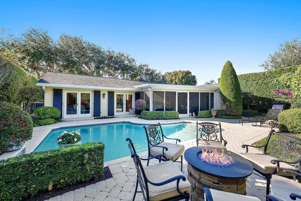 Palm Beach Gardens Real Estate Listings Main Image