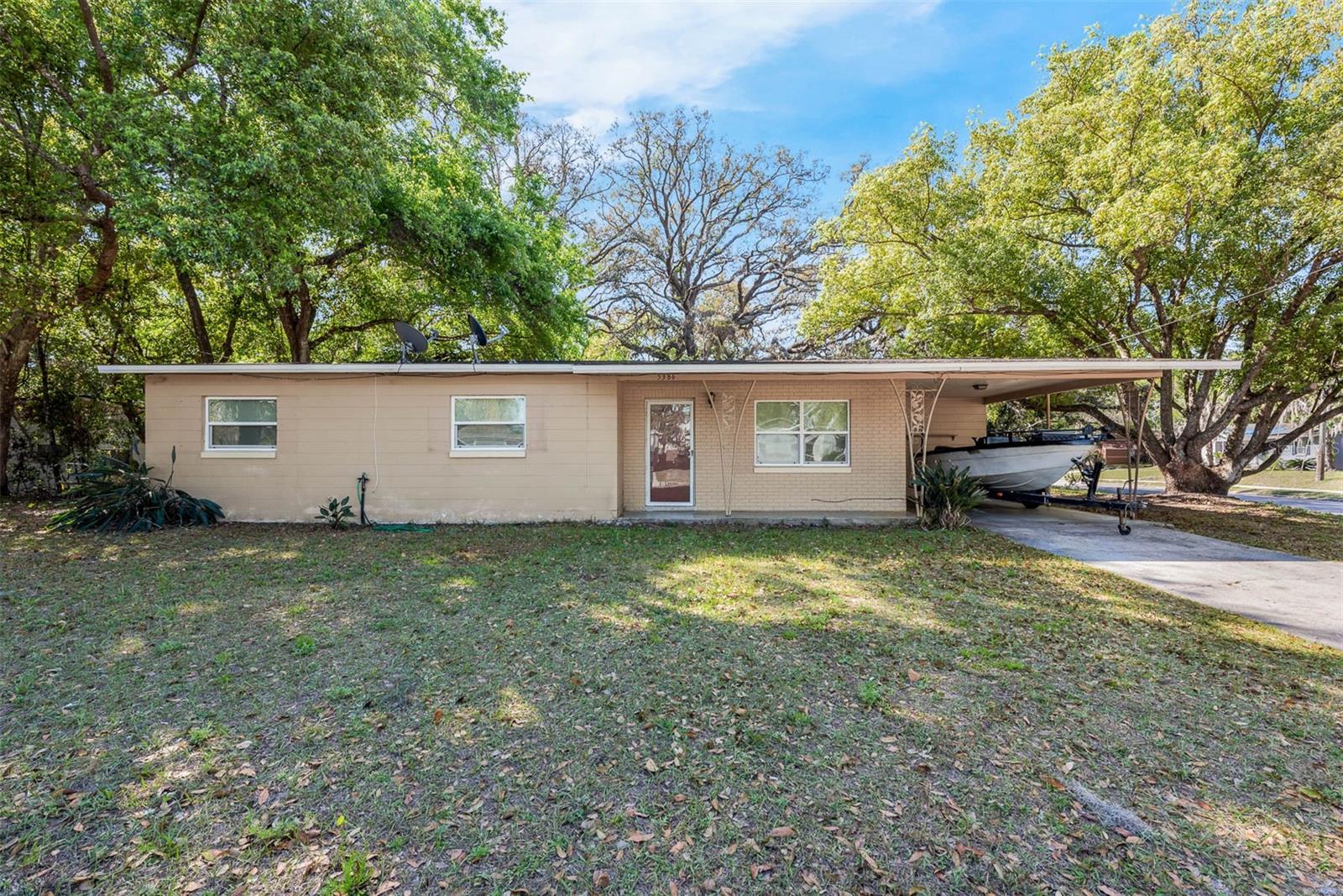 5386 Mustang Way Property Photo