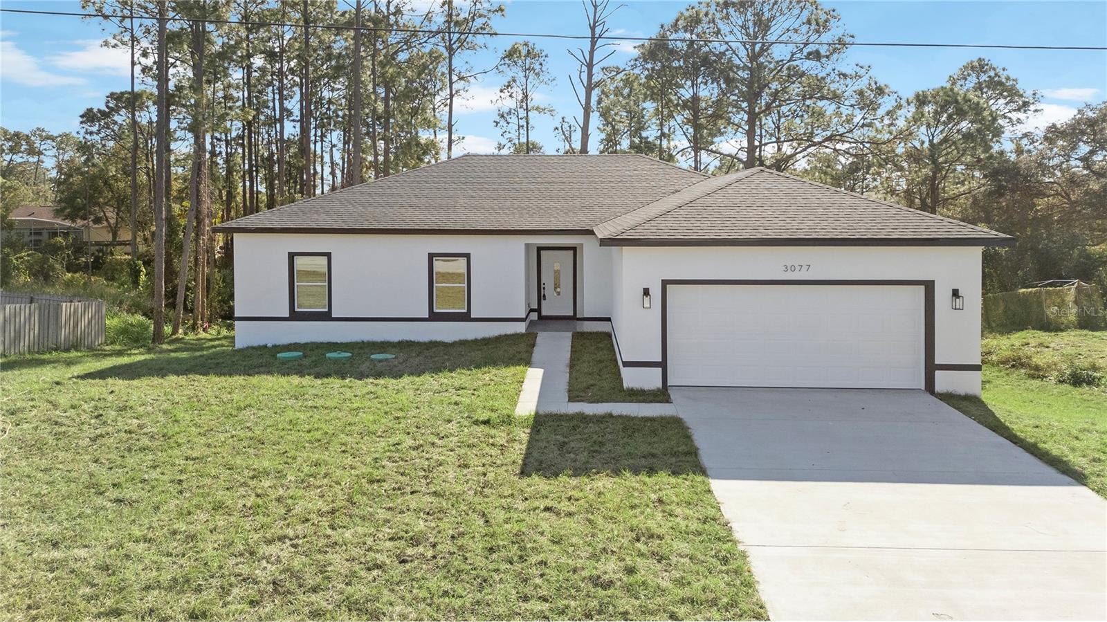 901 Sable Cir Se Property Photo