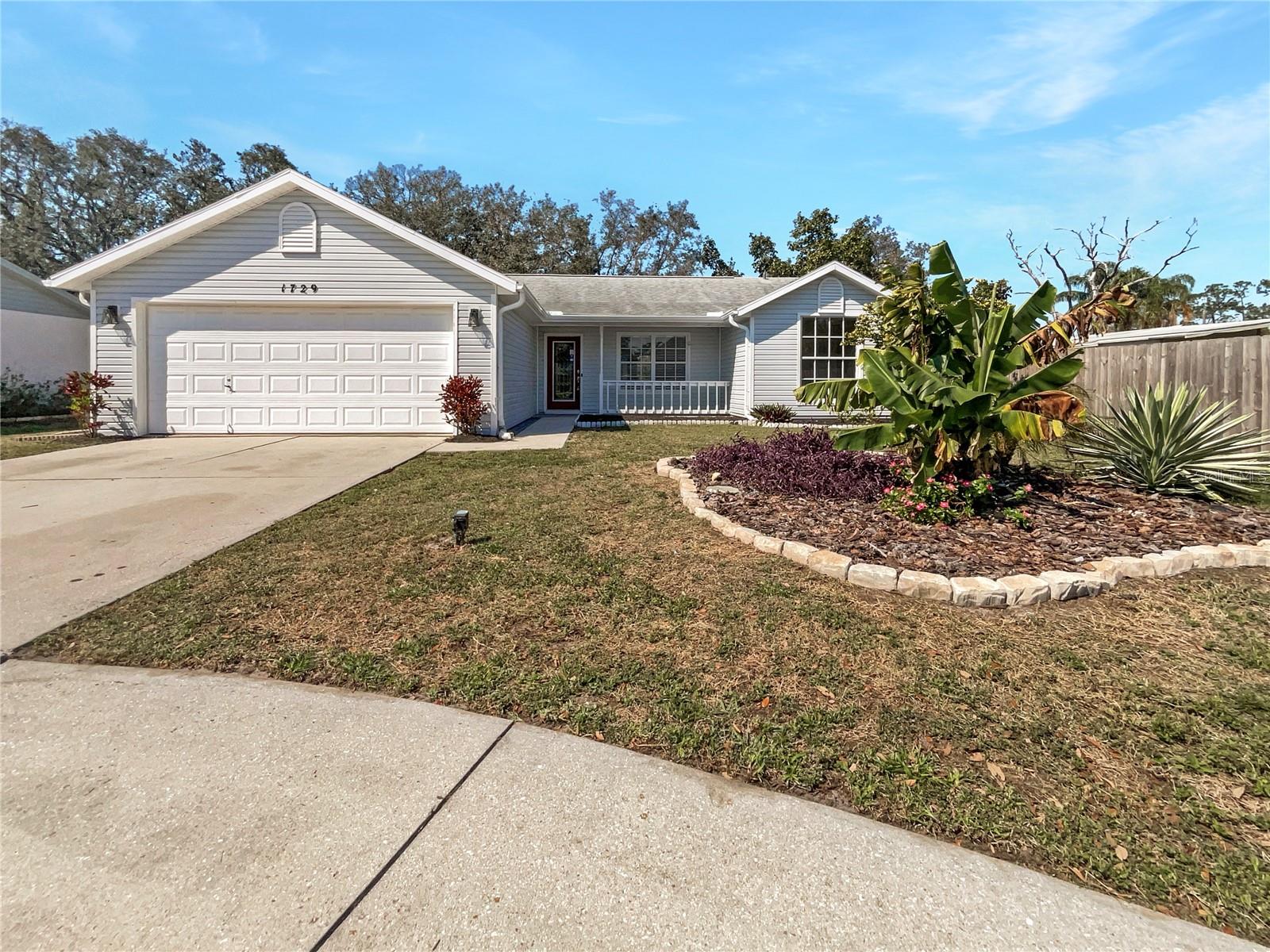 1729 Nelda Ln Property Photo 1
