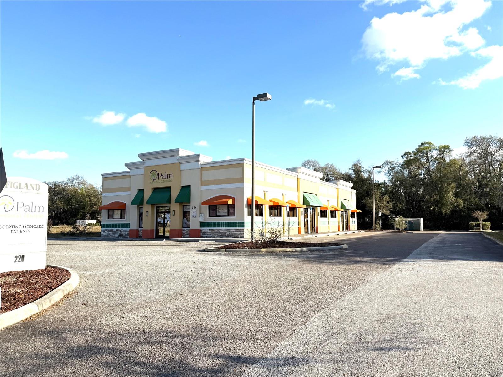 220 Alafaya Woods Blvd #1004 Property Photo