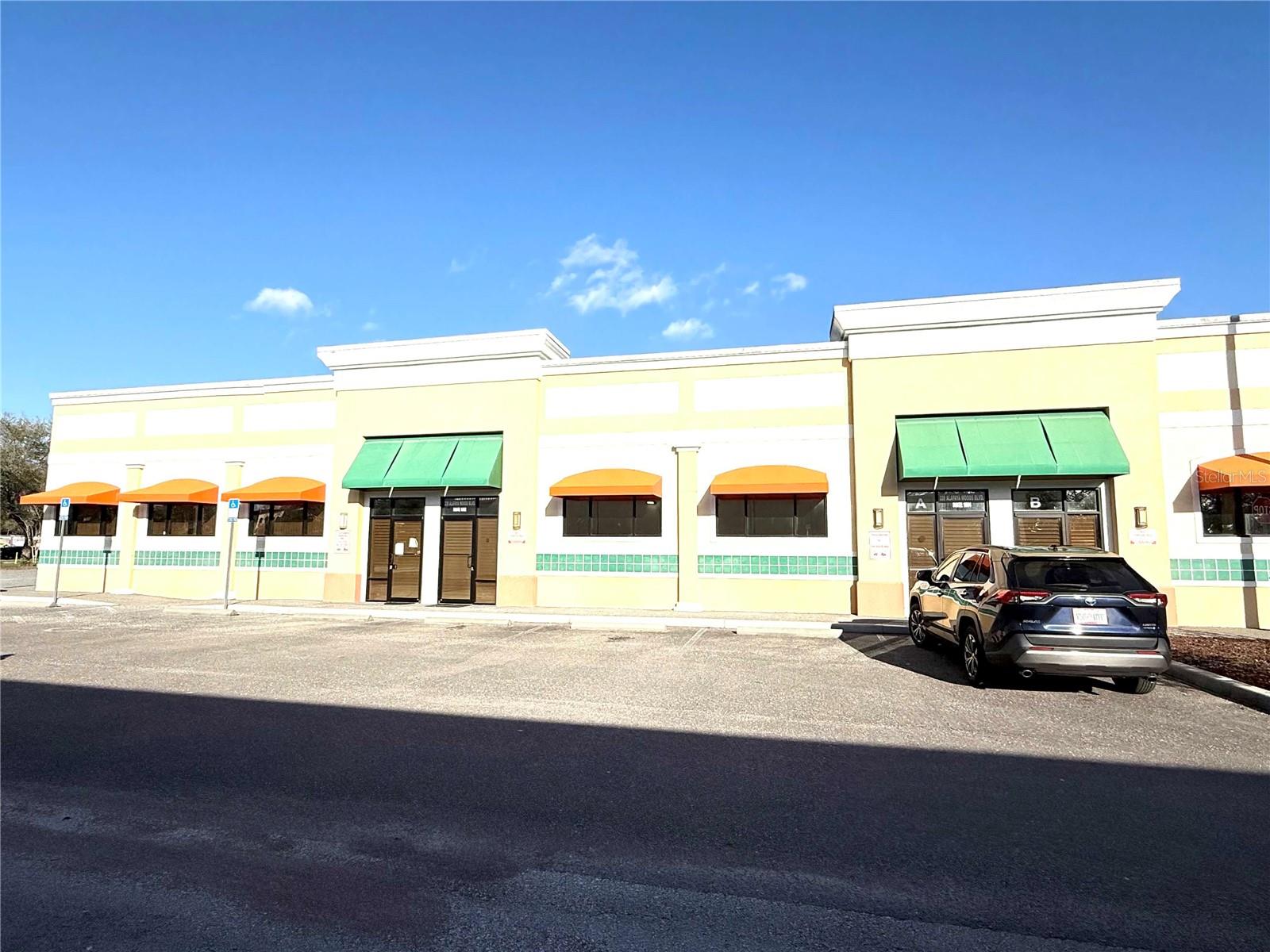220 Alafaya Woods Blvd #1004 Property Photo 2