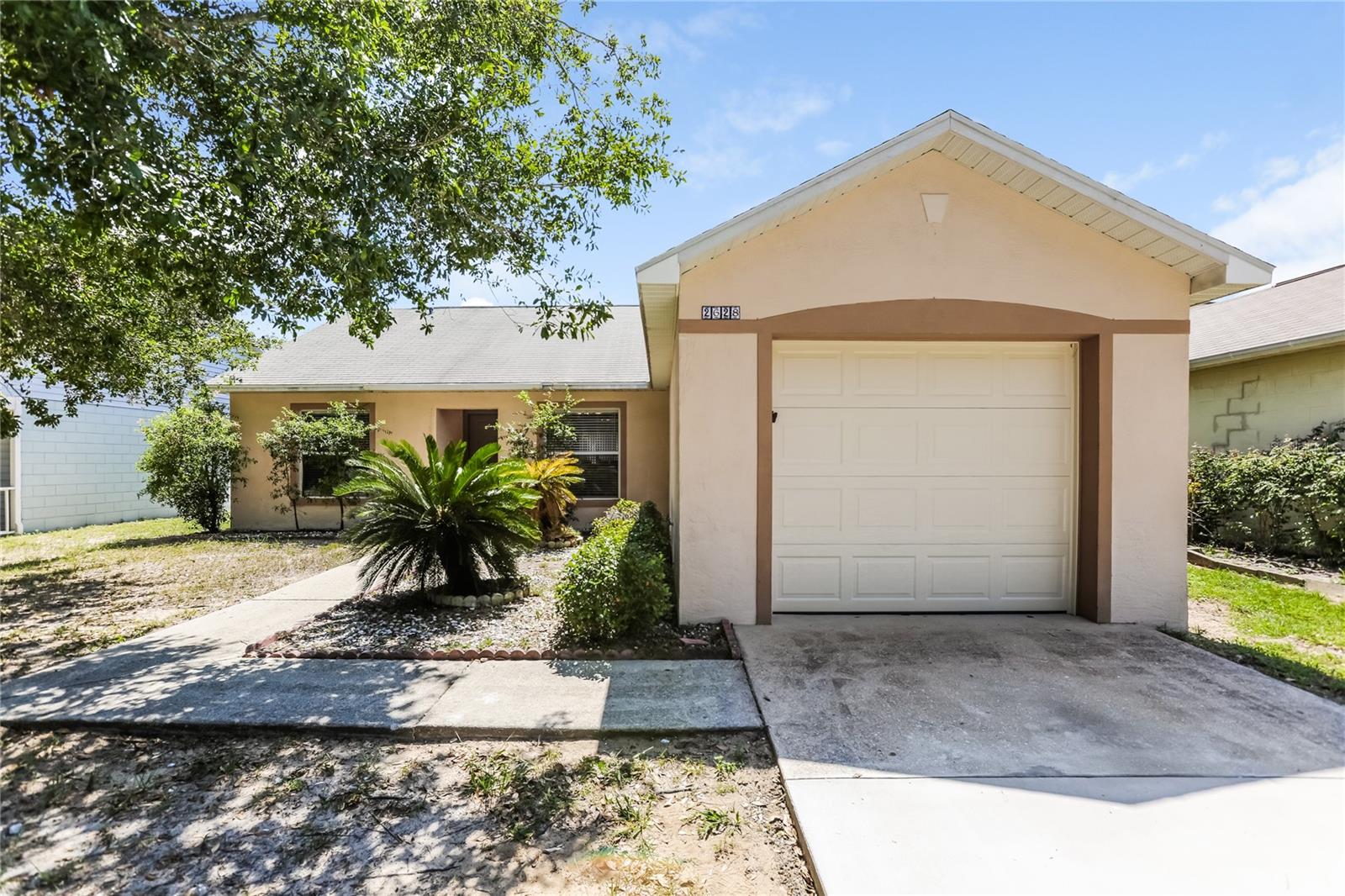 2628 Winchester Cir Property Photo