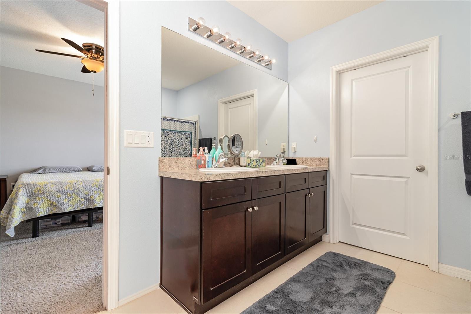 9731 Pepper Tree Trl Property Photo 16