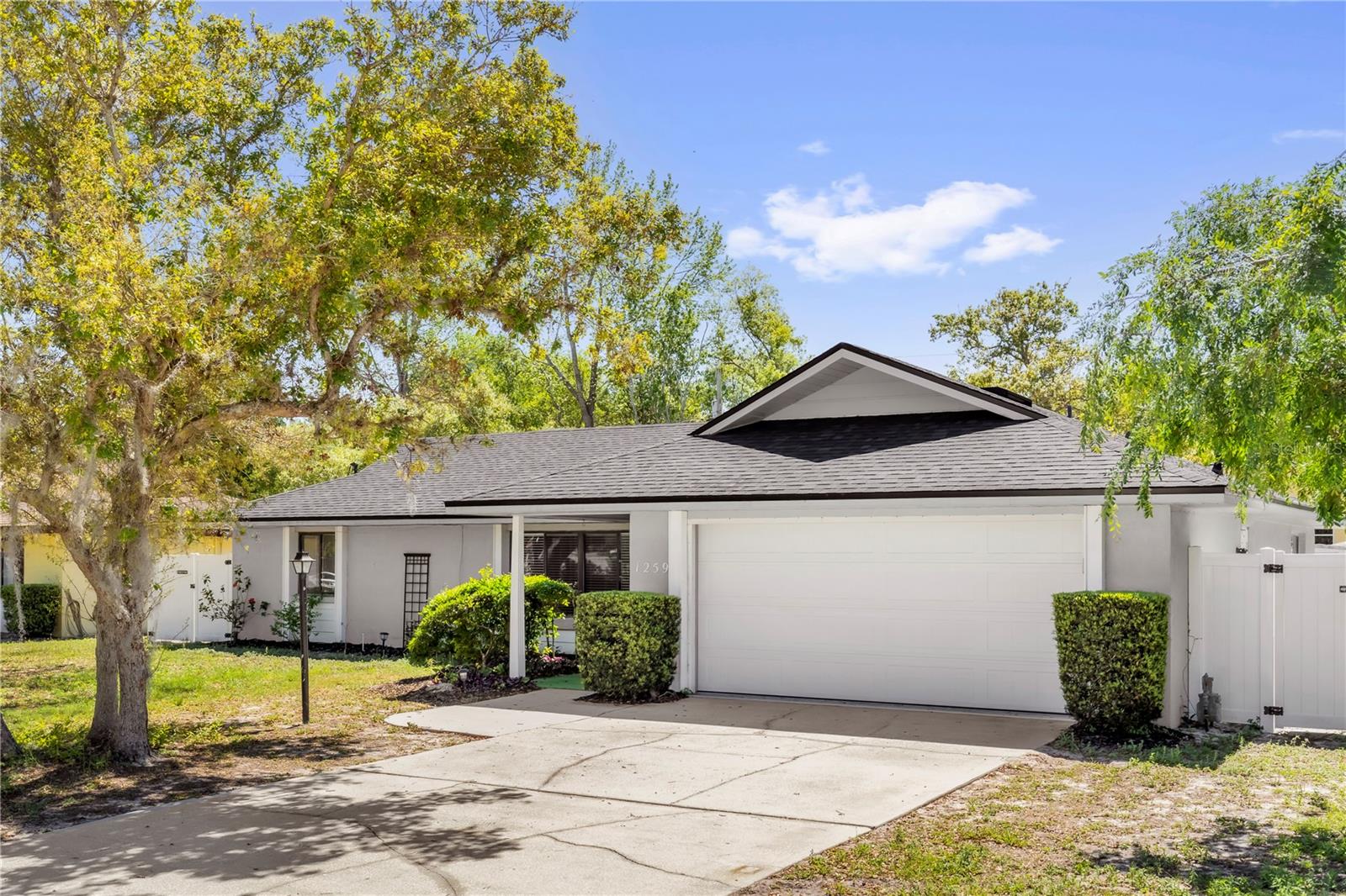 1259 Freeport Dr Property Photo