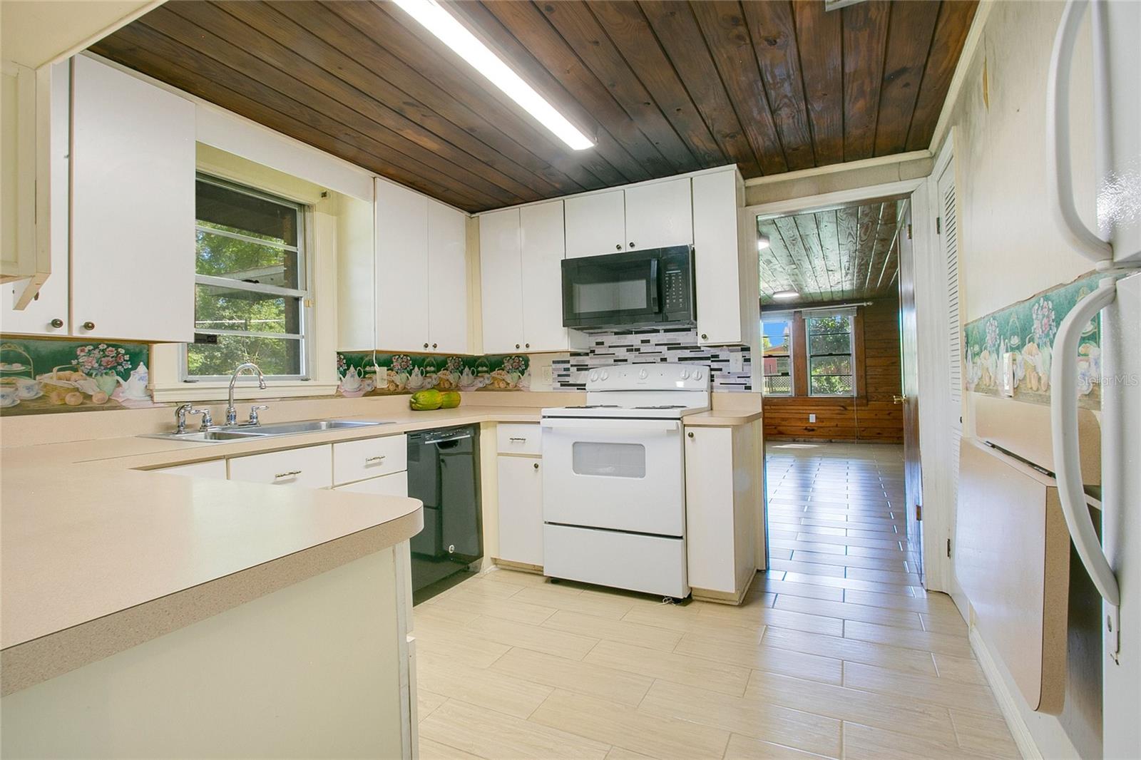 1120 Sheeler Ave Property Photo 27