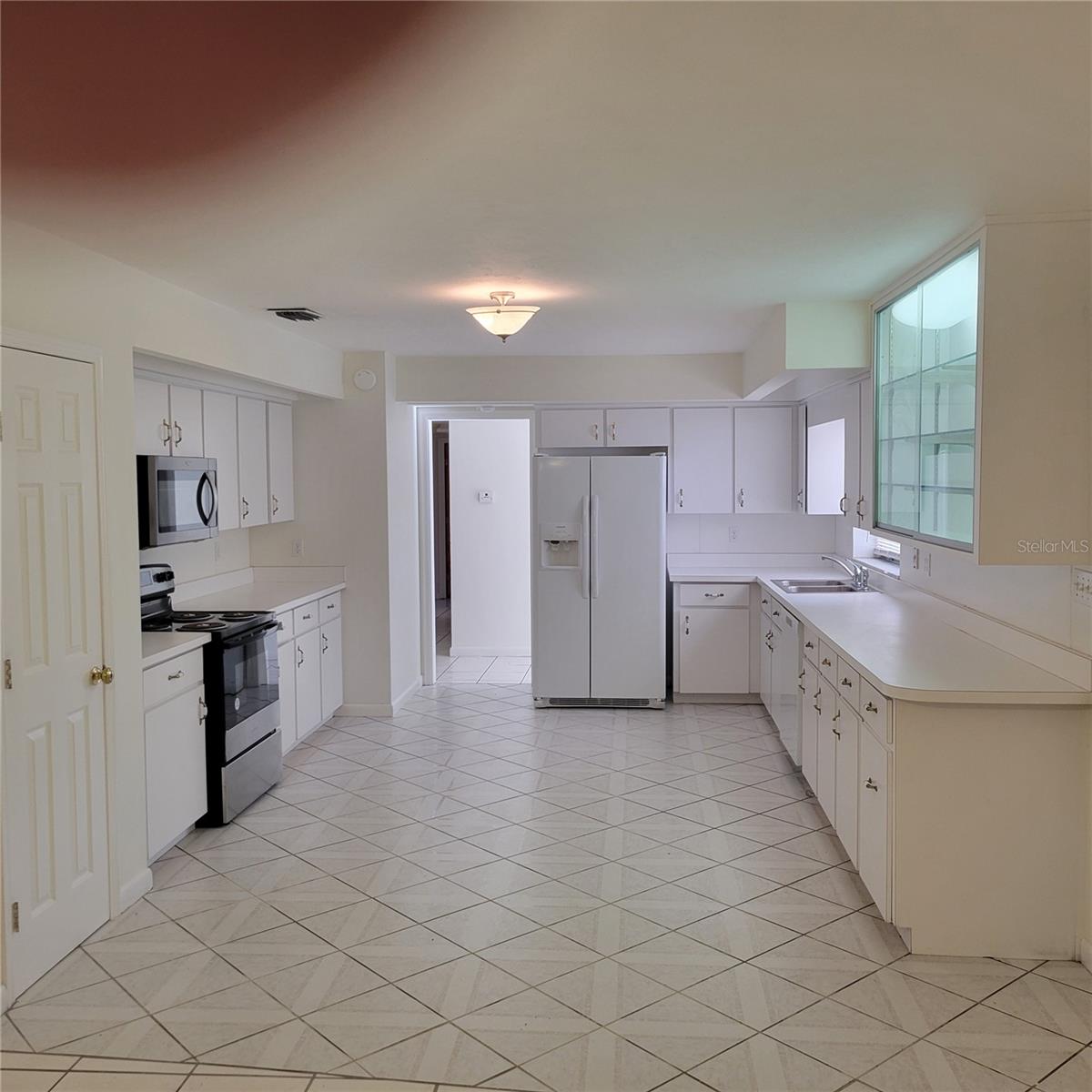 1661 Votaw Rd Property Photo 8