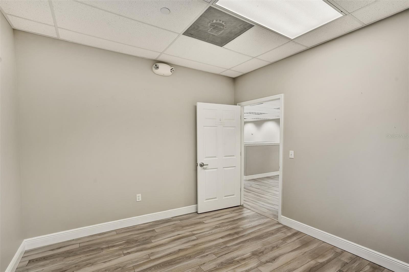 6052 Turkey Lake Rd Property Photo 40
