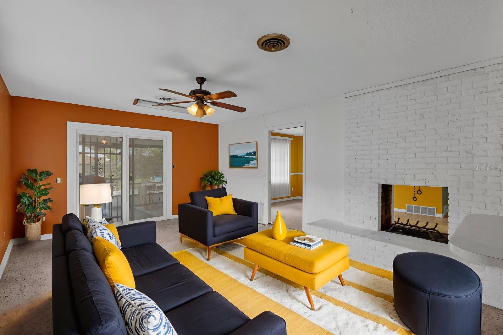 2829 Aloma Ave Property Photo 3