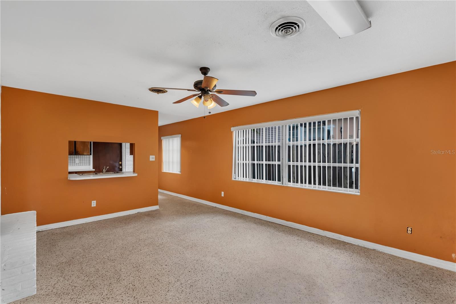 2829 Aloma Ave Property Photo 7