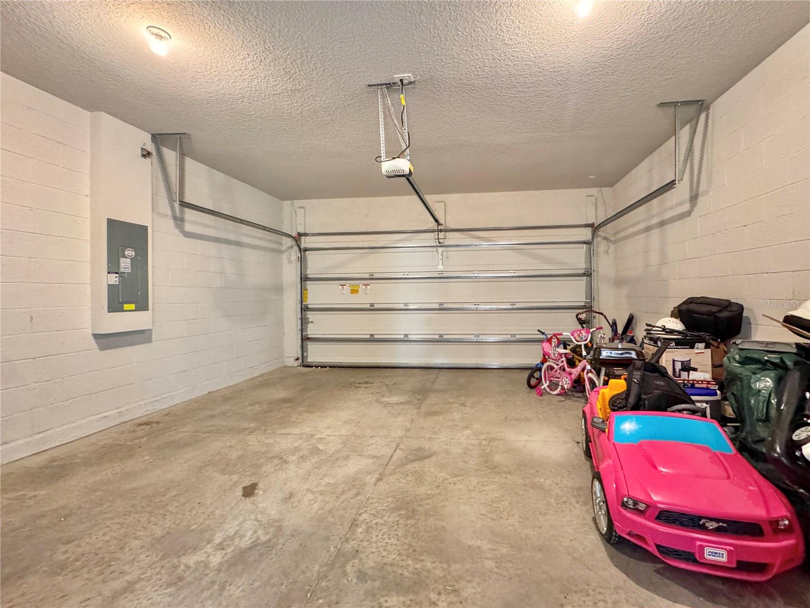 3954 Great Smokey Way Property Photo 22