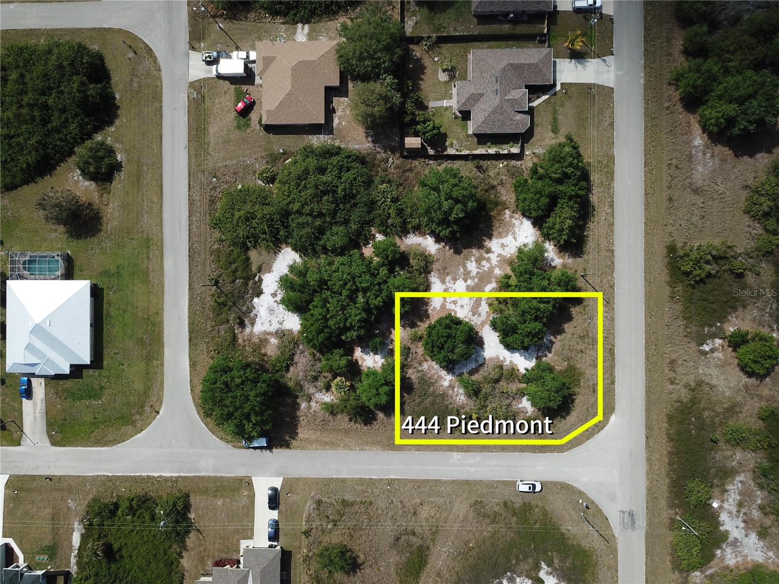 444 Piedmont St Property Photo 3