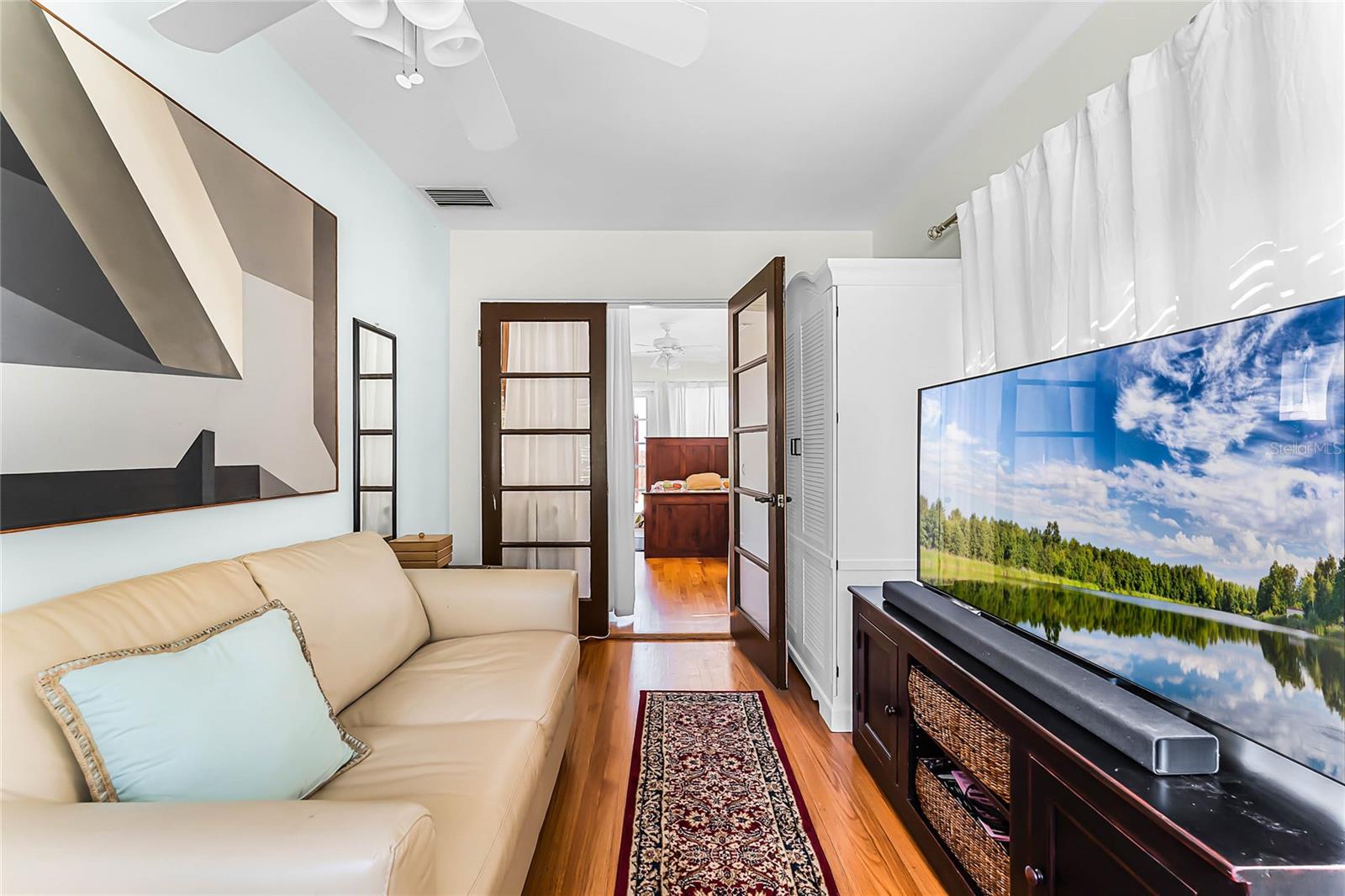 1564 Cavendish Rd Property Photo 22