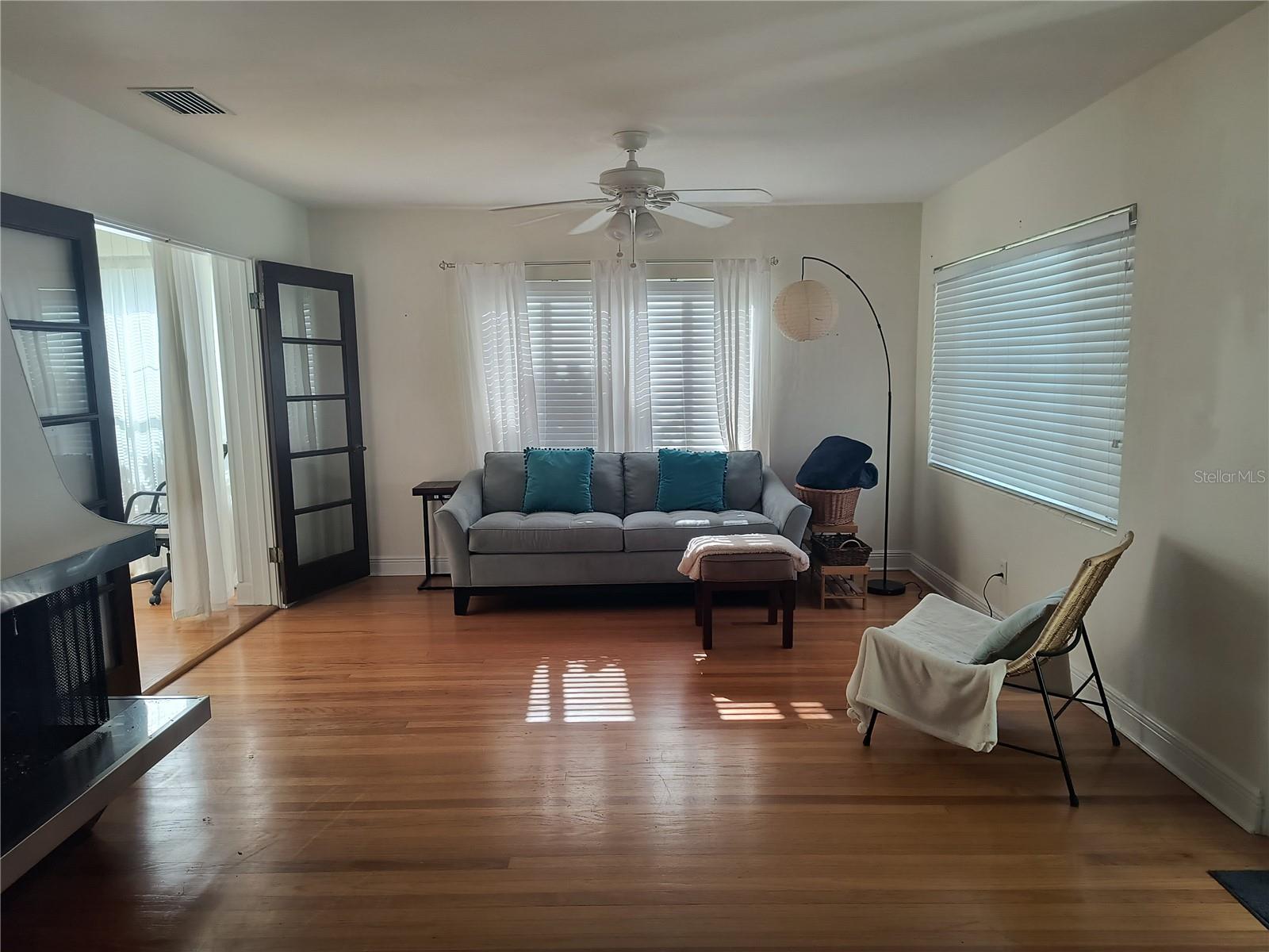 1564 Cavendish Rd Property Photo 37