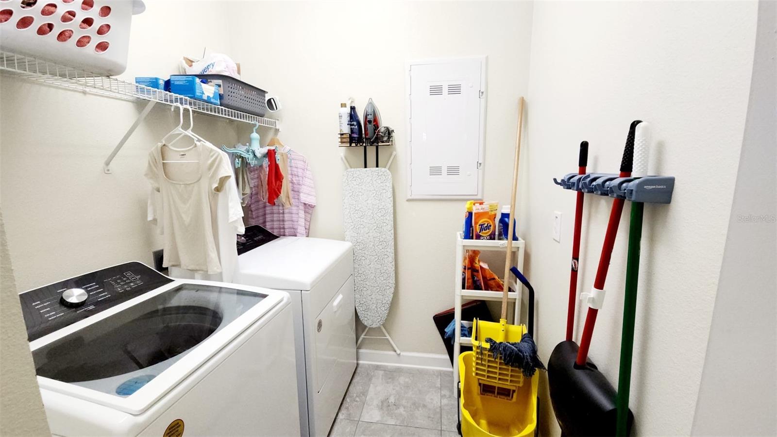 4687 Fairy Tale Cir Property Photo 16