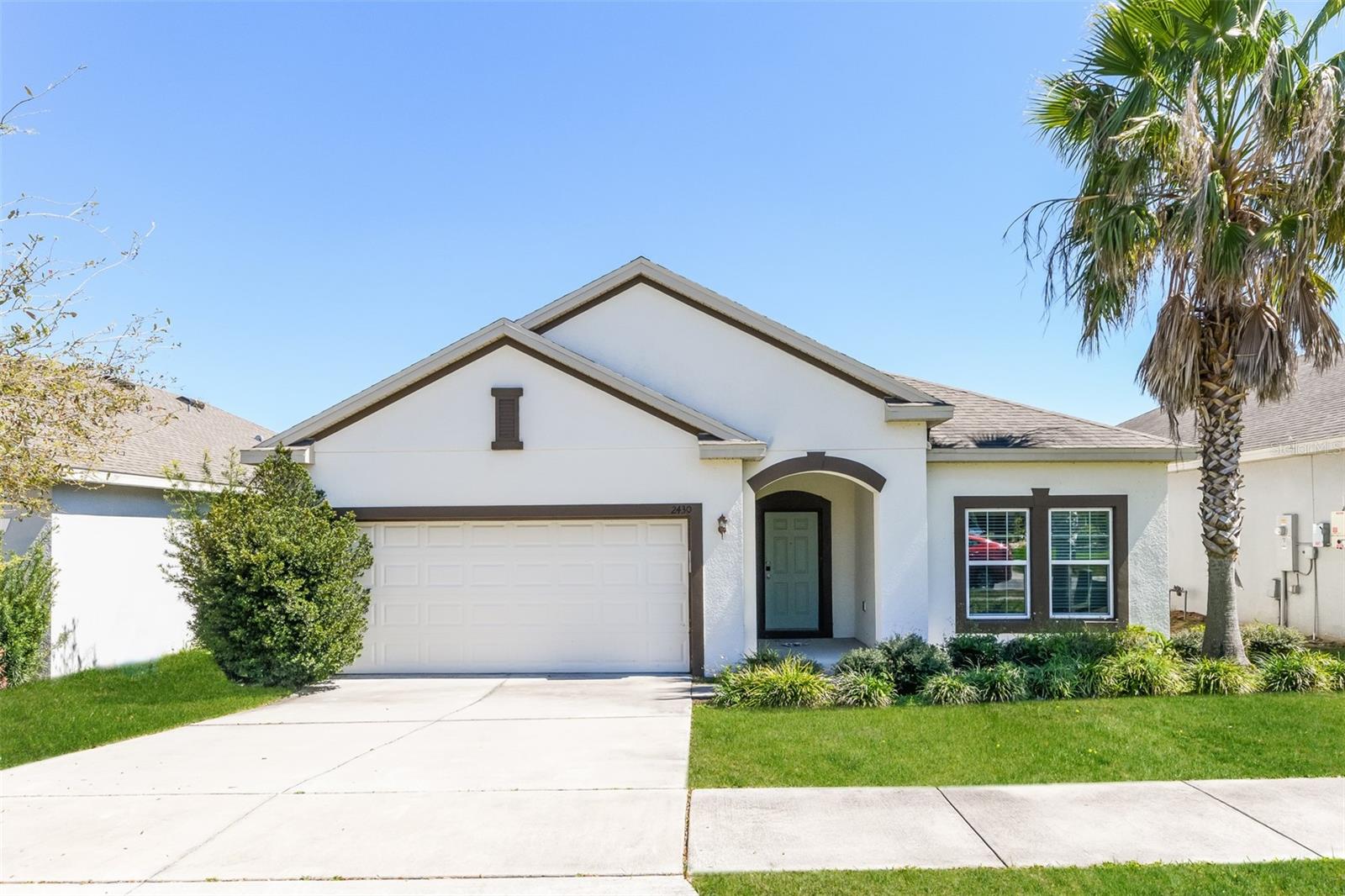 2430 Sanderling St Property Photo 1