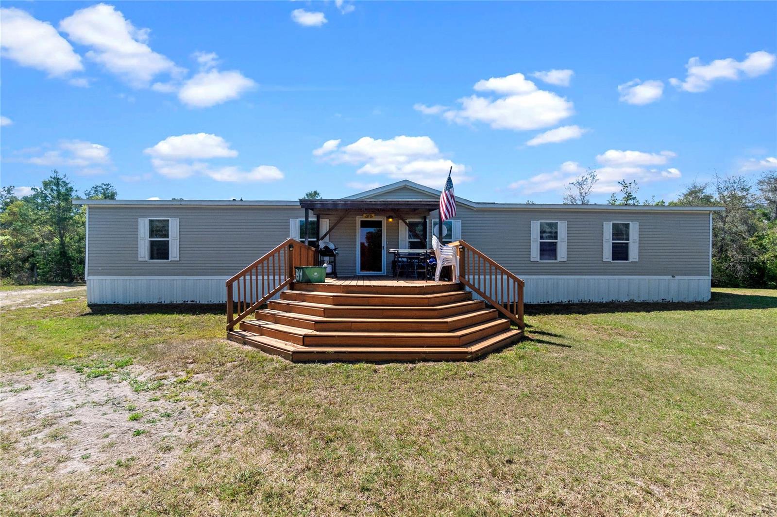 395 Justamere Rd Property Photo