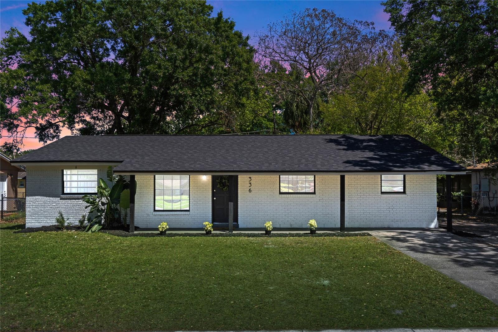 336 San Lanta Cir Property Photo 1