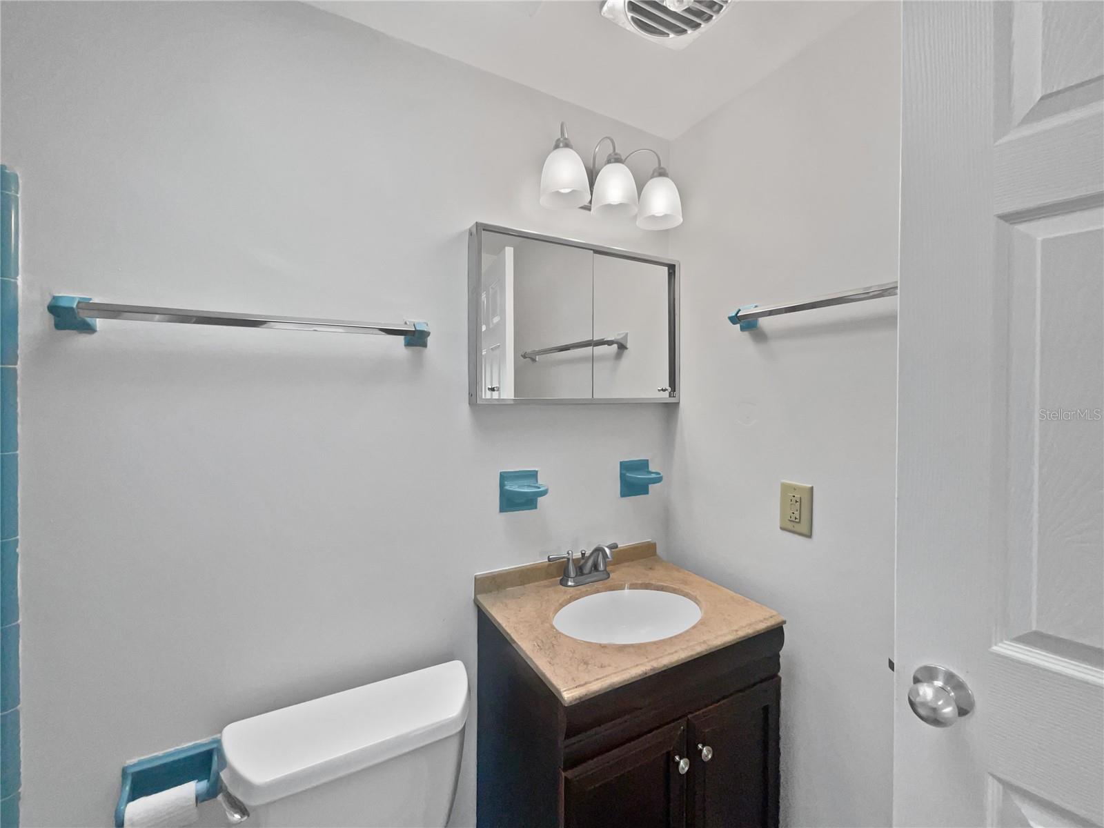 117 N Sunland Dr Property Photo 18