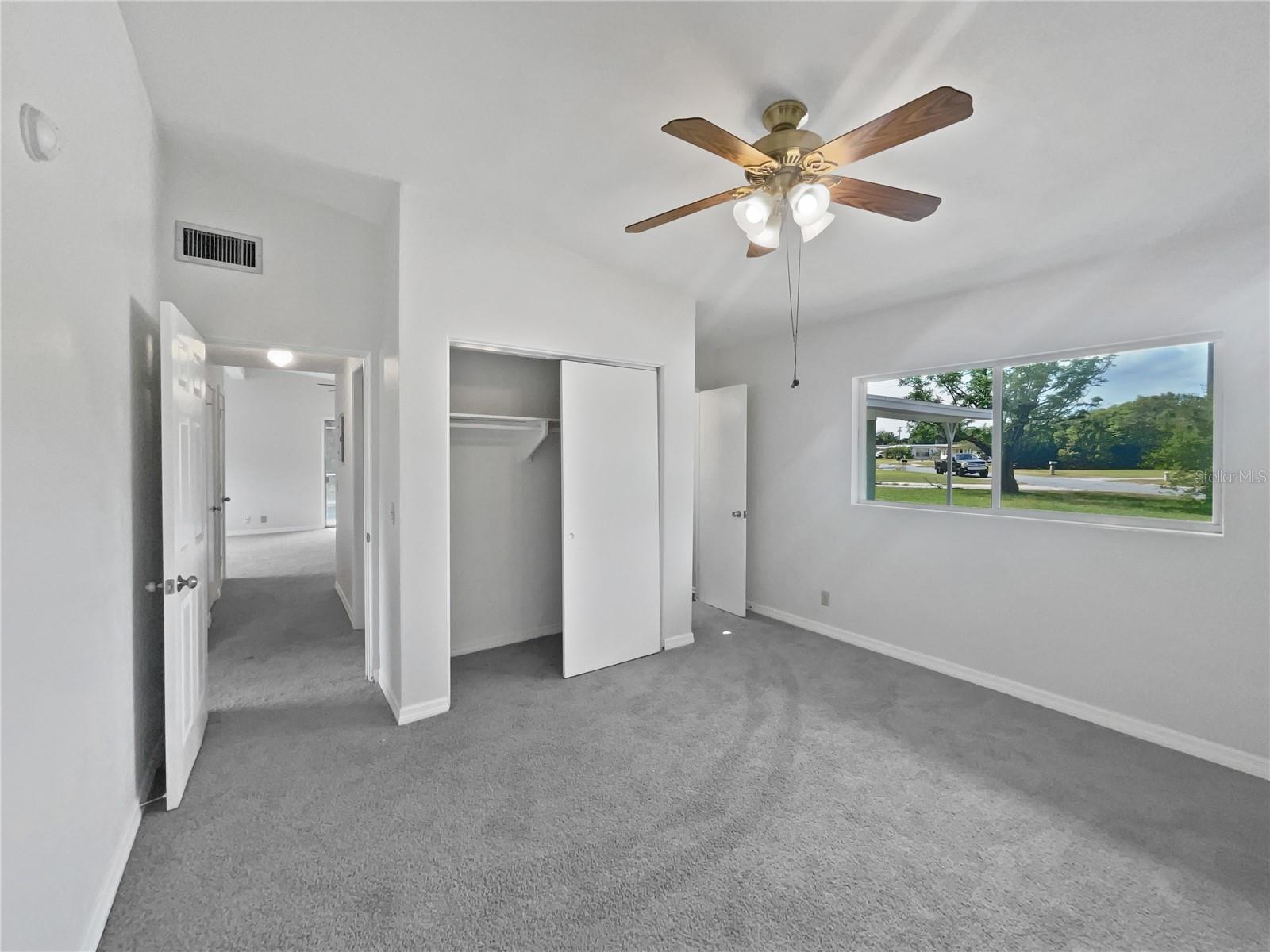 117 N Sunland Dr Property Photo 20
