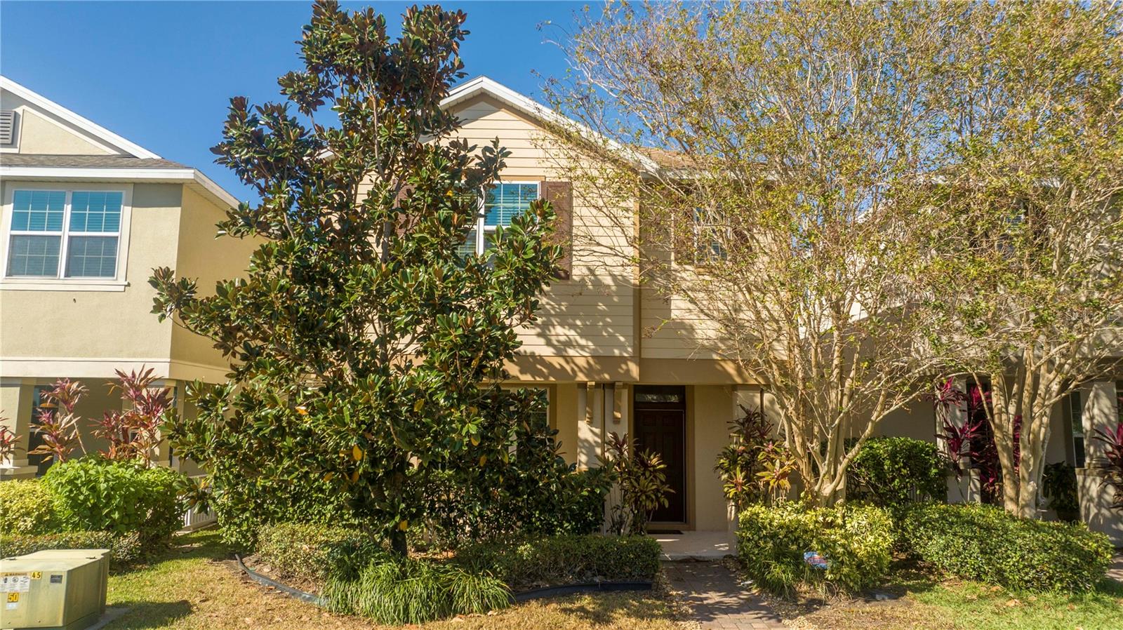 12109 Silverlake Park Dr Property Photo 1