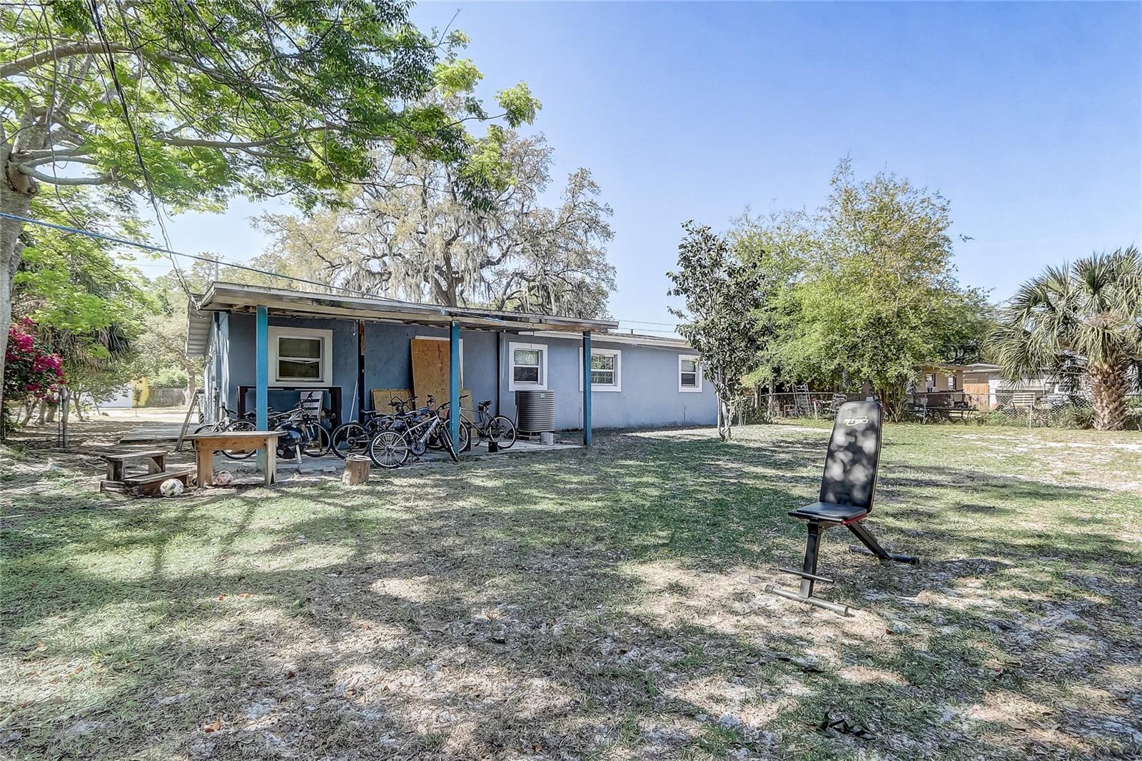 243 W Martin St Property Photo 24