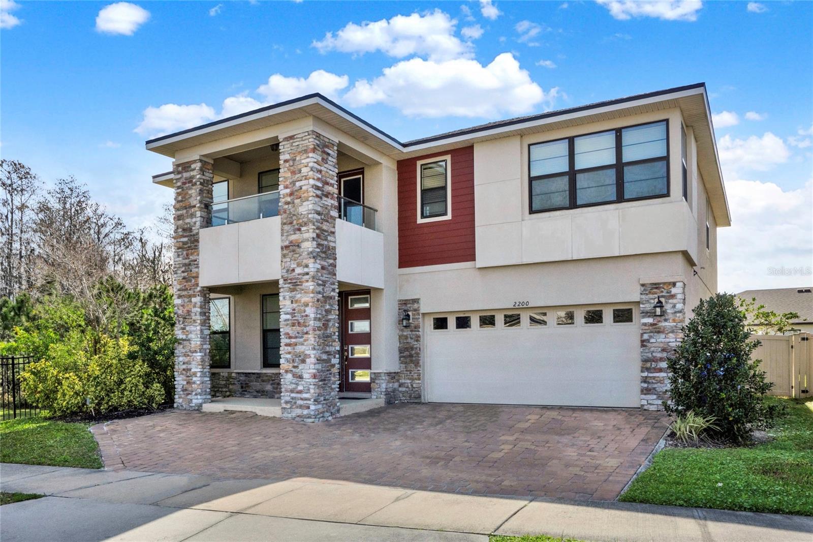 2200 Rapollo Dr Property Photo 1
