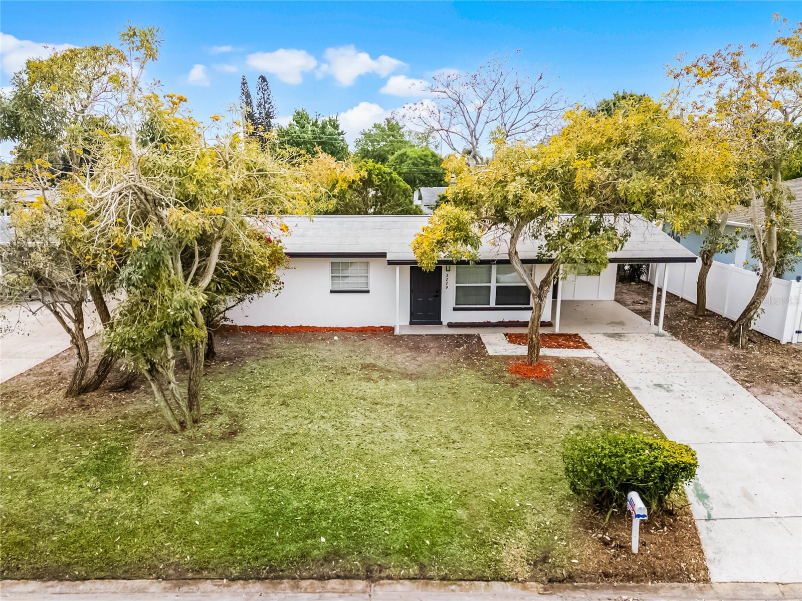2229 Leewood Blvd Property Photo