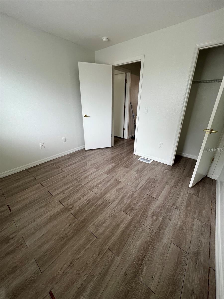 711 Caribbean Dr #main Unit Property Photo 14