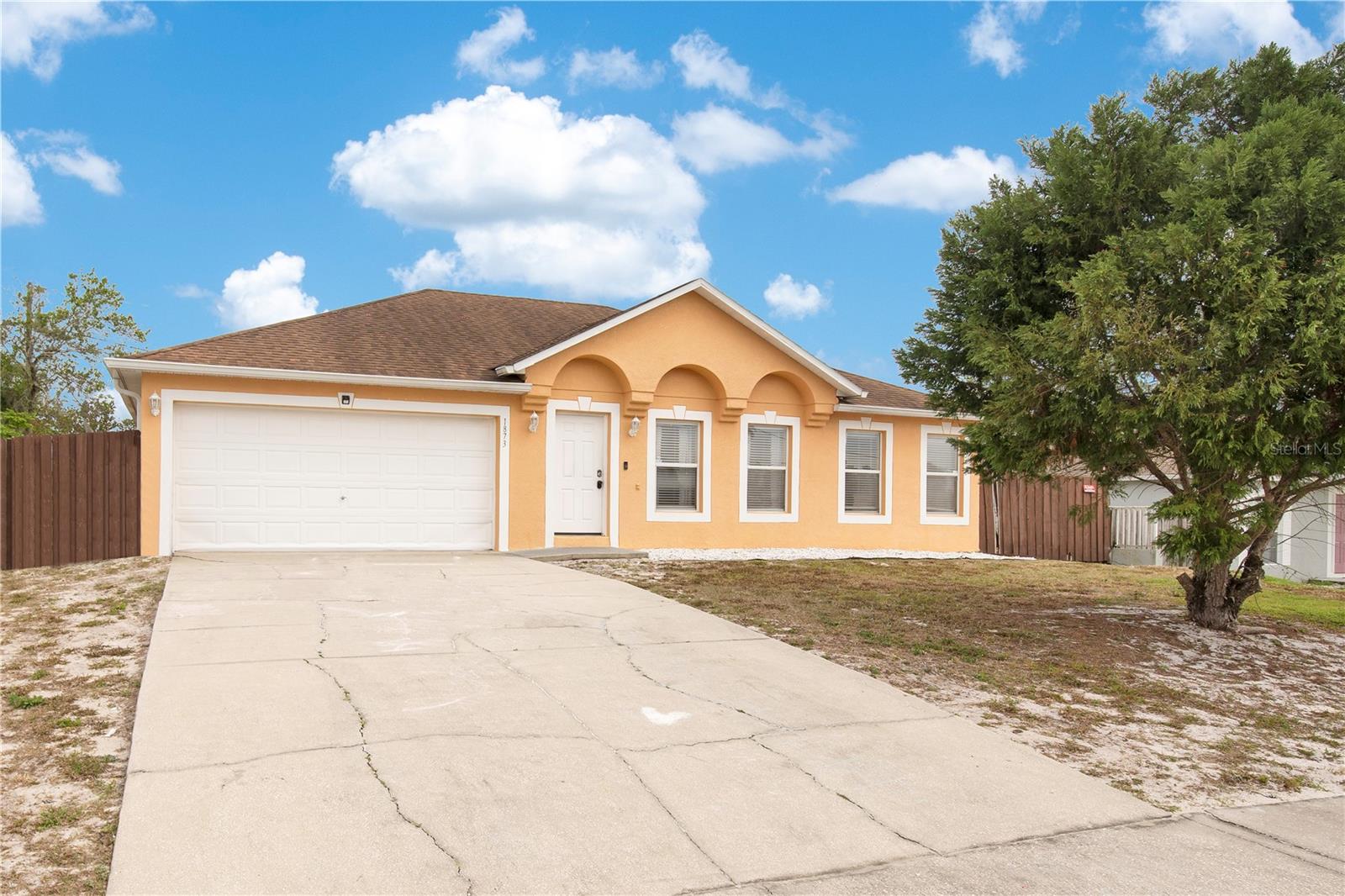 1873 Van Allen Cir Property Photo