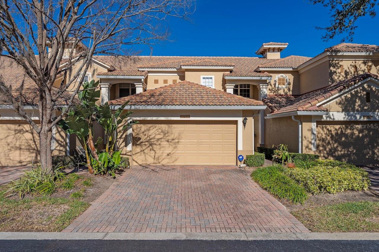 6375 San Lazaro Ct #105 Property Photo 1