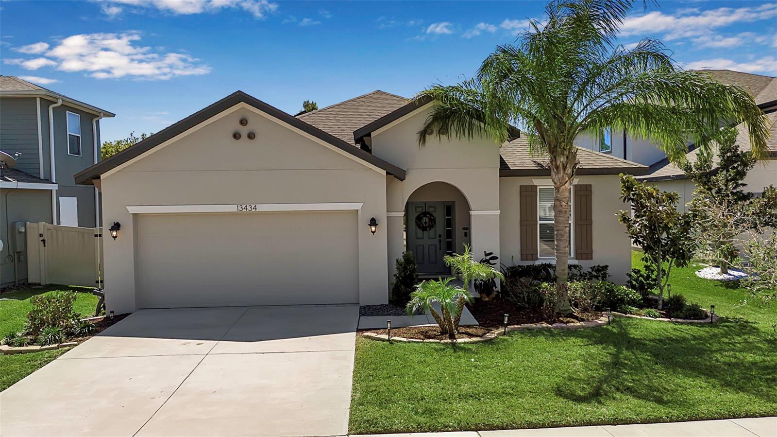 13434 Palmera Vista Dr Property Photo