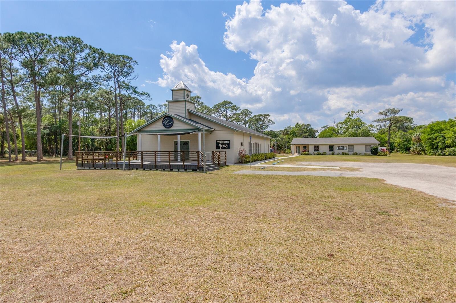 1865 Friday Rd Property Photo