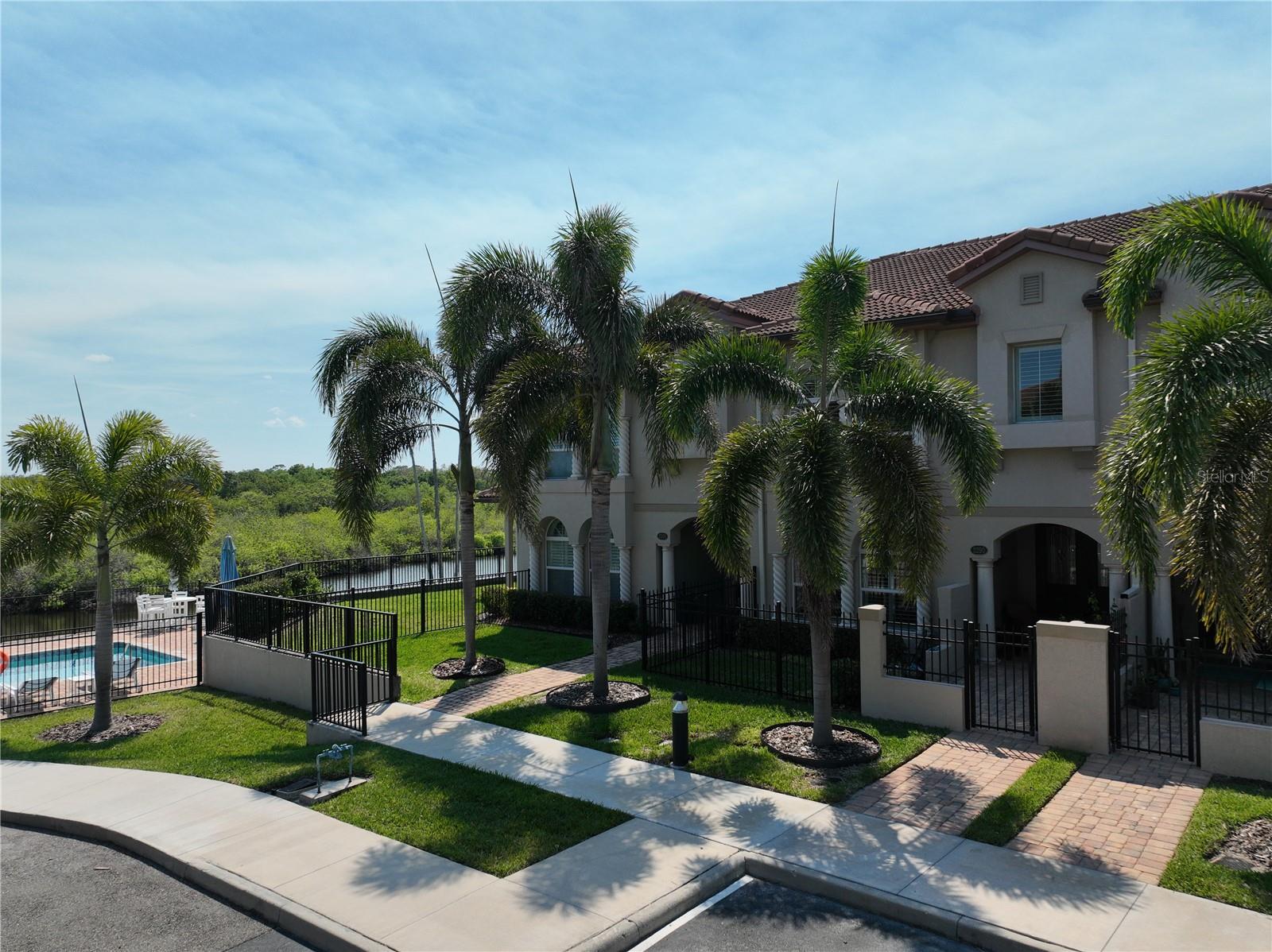 2290 Enjoya Ln Property Photo