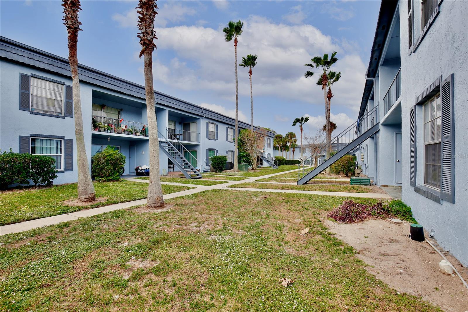 5232 Curry Ford Rd #406 Property Photo
