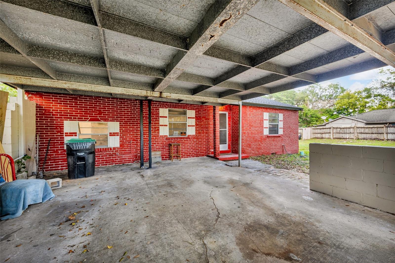 1413 36th St Property Photo