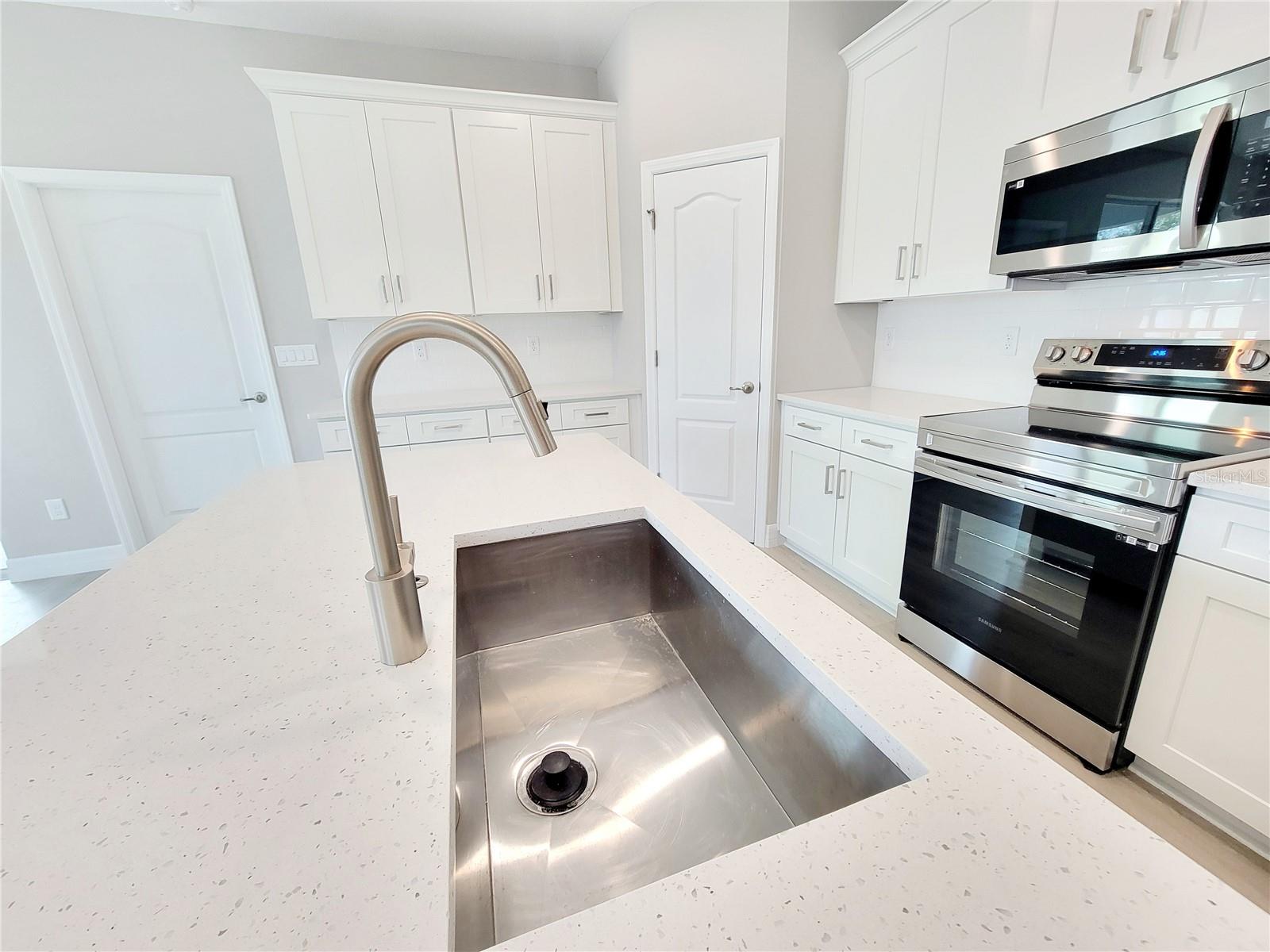 6906 Sw 152nd Lane Rd Property Photo 56