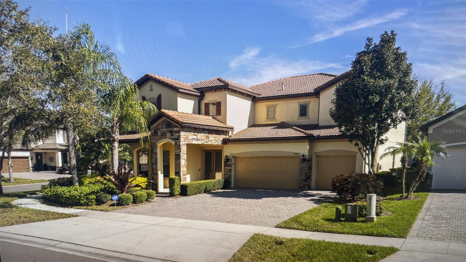 9442 ROYAL ESTATES BLVD Picture