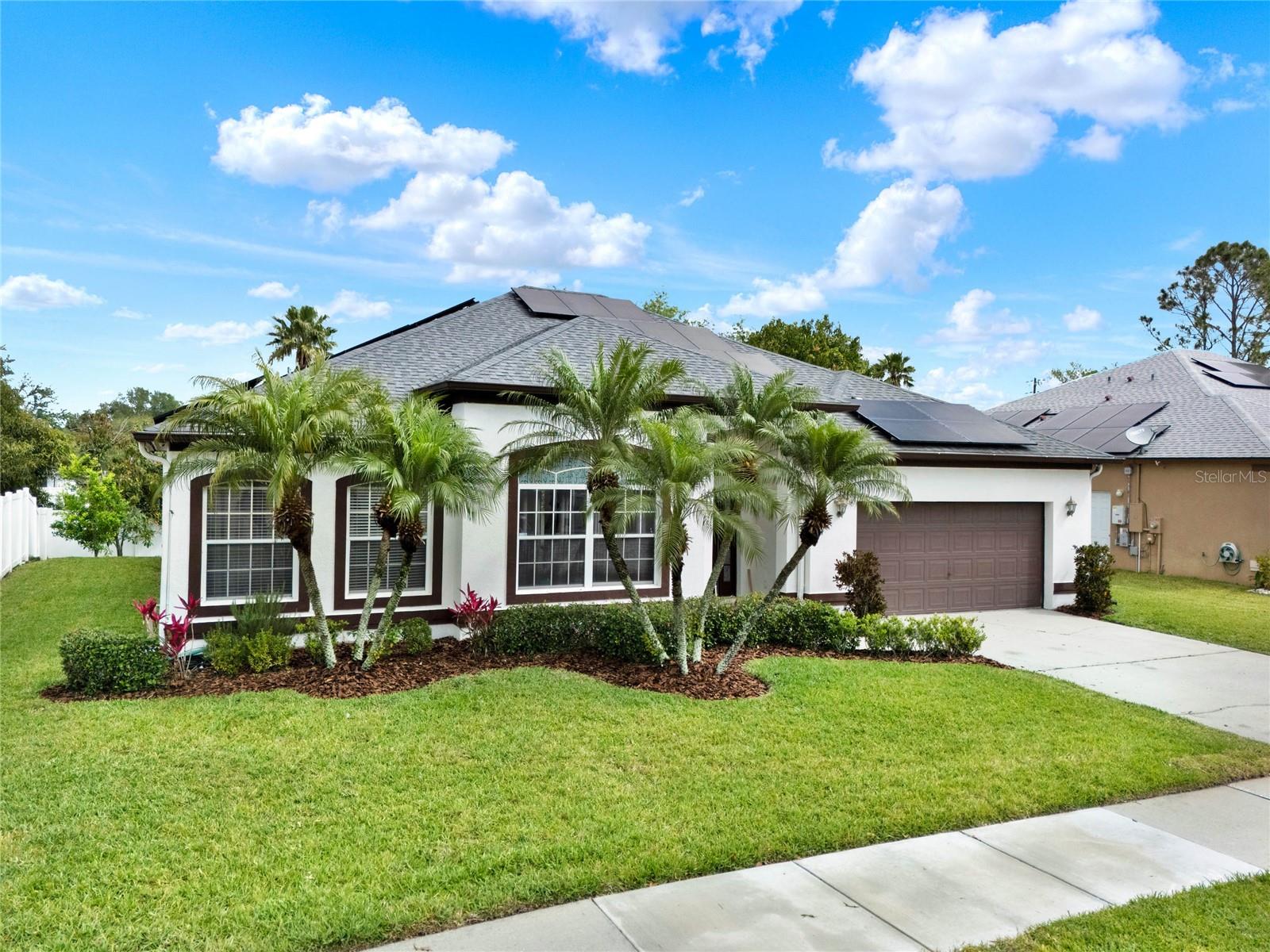 309 Lake Amberleigh Dr Property Photo