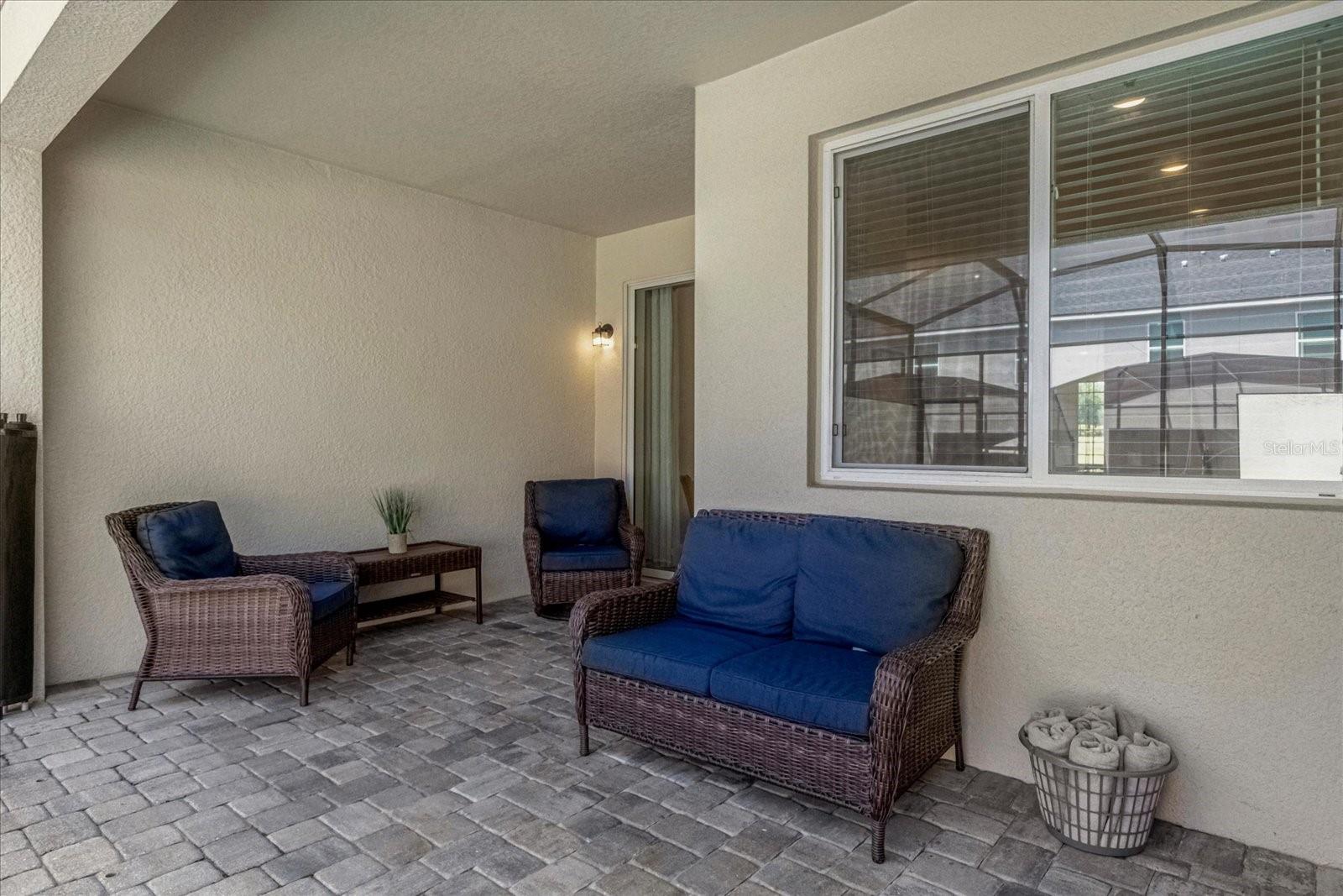 1644 Tropical Palms Cir Property Photo 34