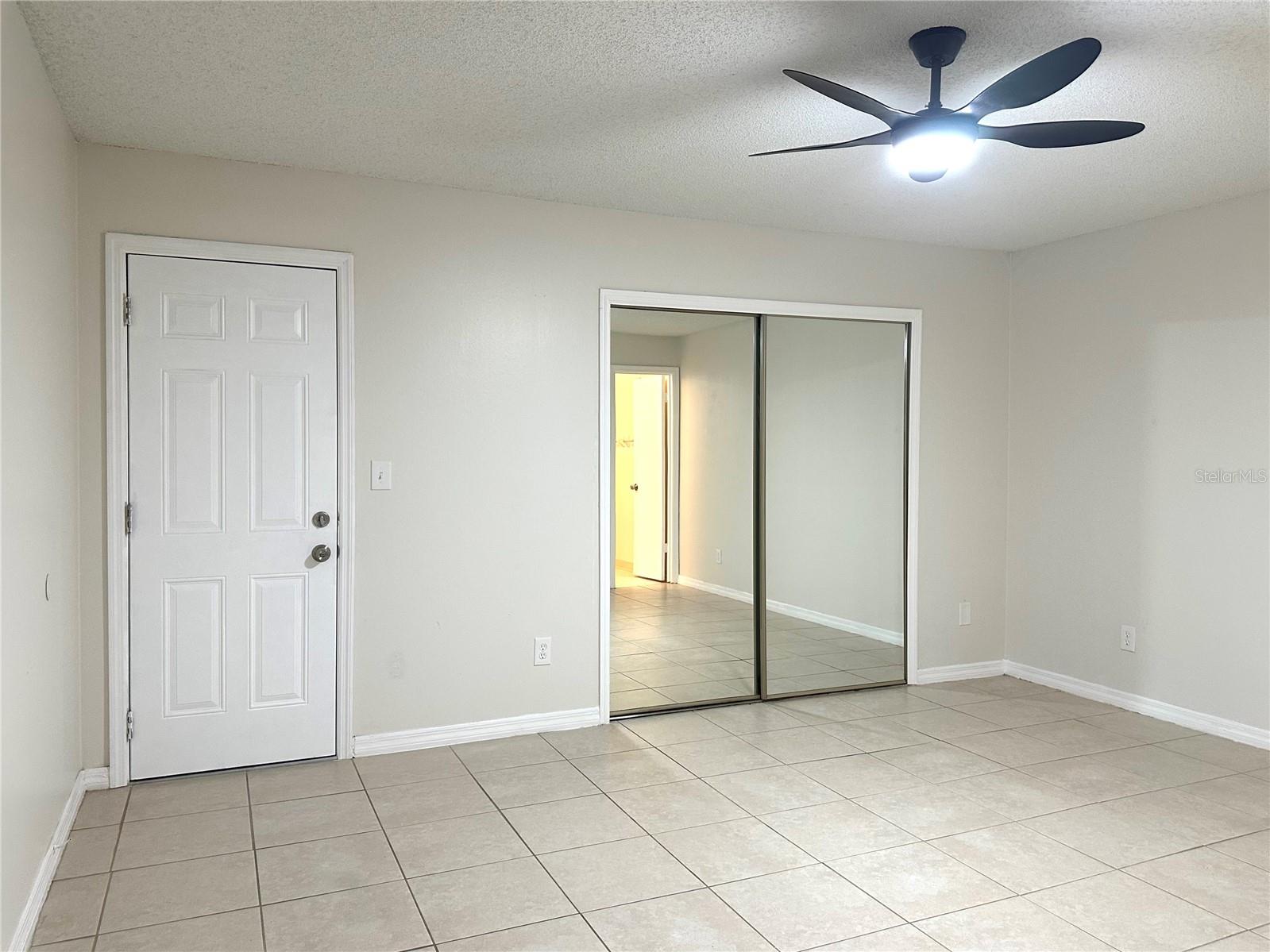 4582 Heritage Oak Dr Property Photo 15
