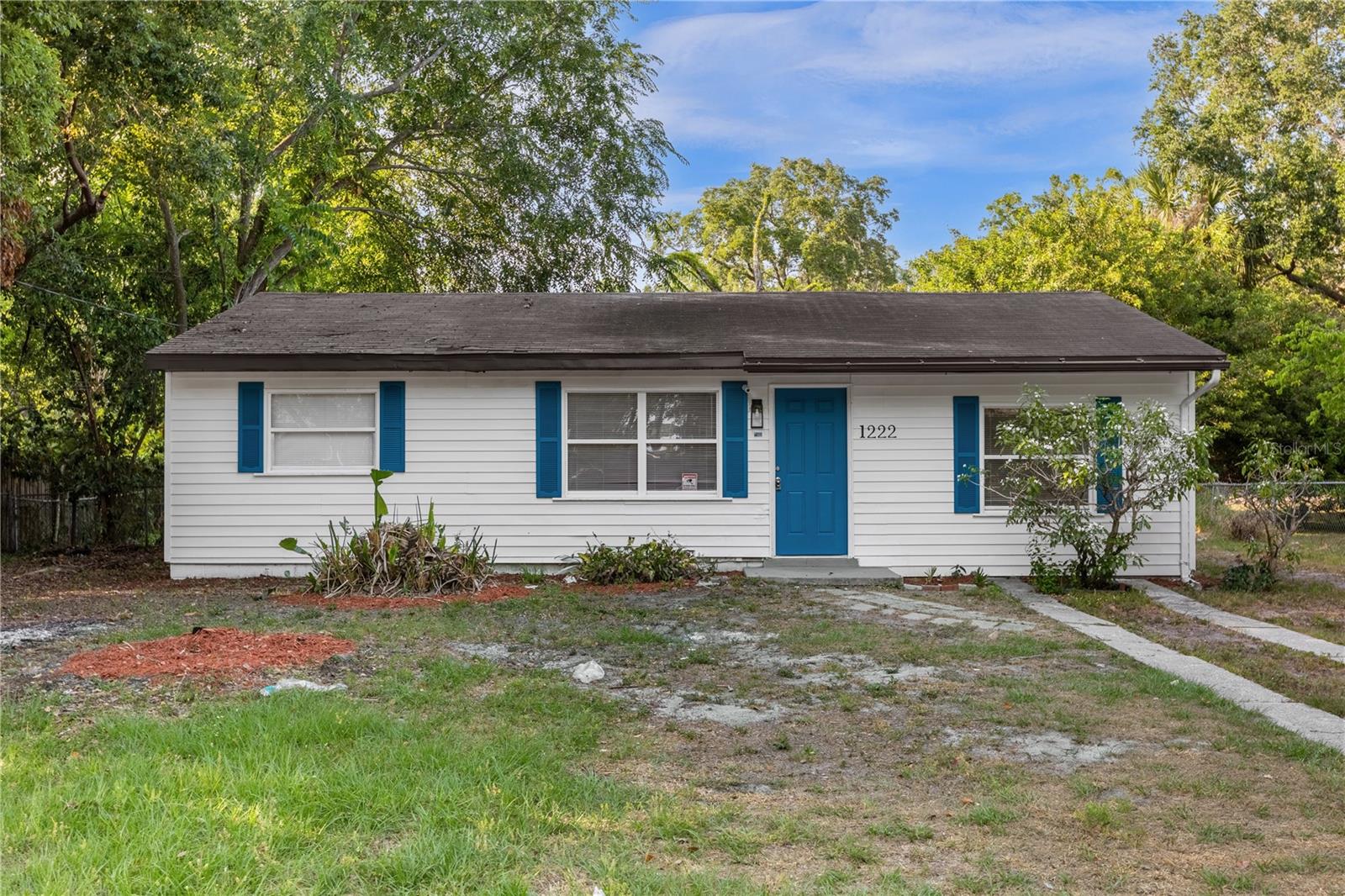 Pine Crest Elementary Real Estate Listings Main Image