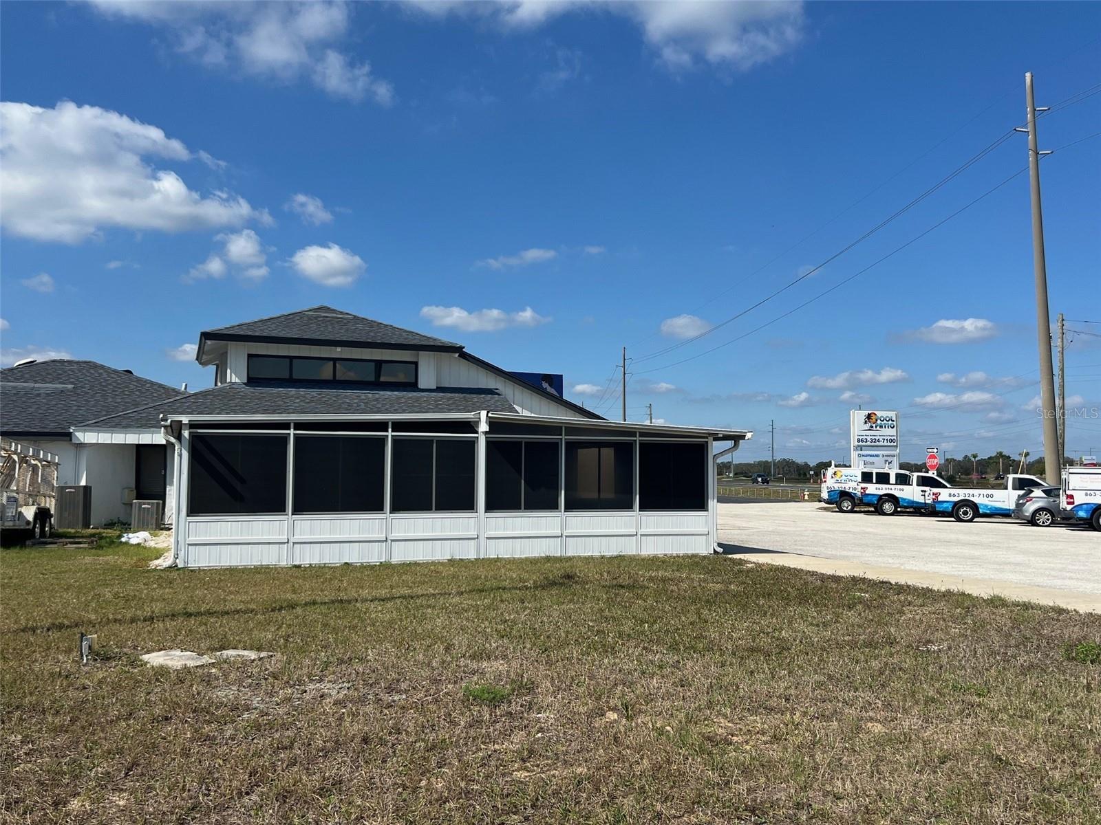 6840 Cypress Gardens Blvd Property Photo 4