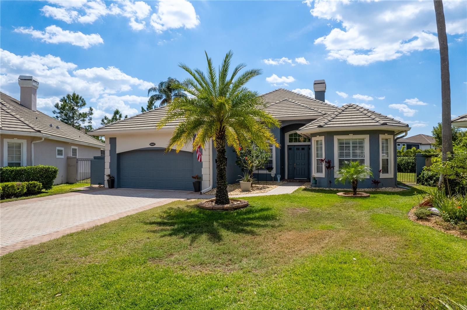 10662 Woodchase Cir Property Photo