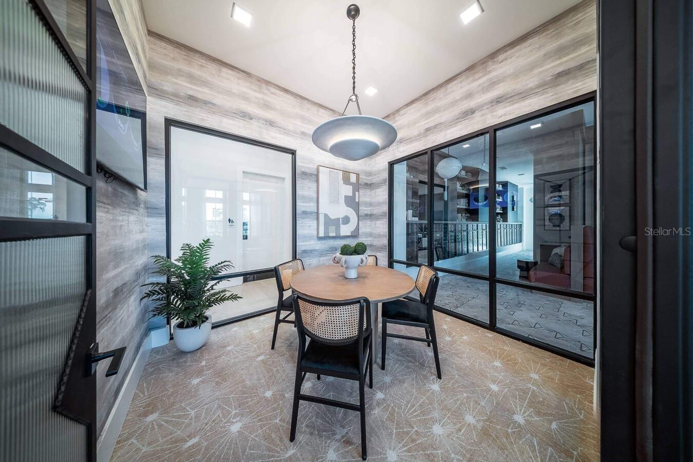 3020 Base Blvd #b2 Property Photo 18