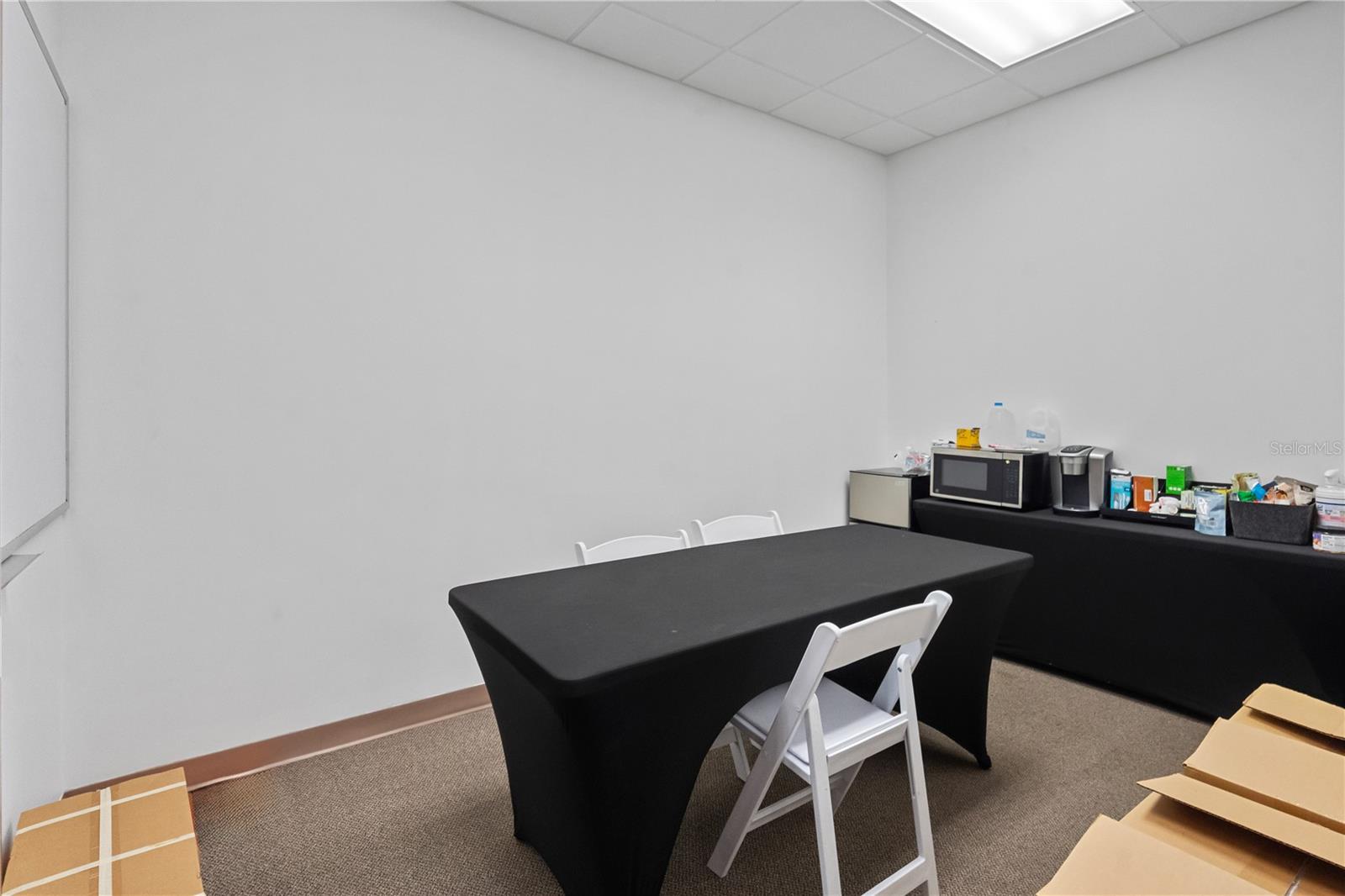 7065 Westpointe Blvd #301 Property Photo 6