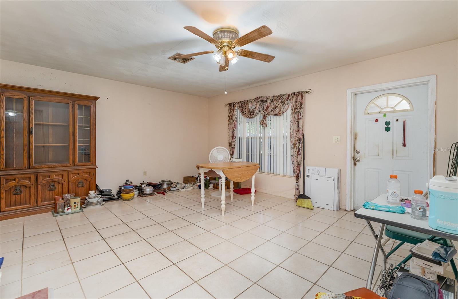 633 Nida Dr Property Photo 7