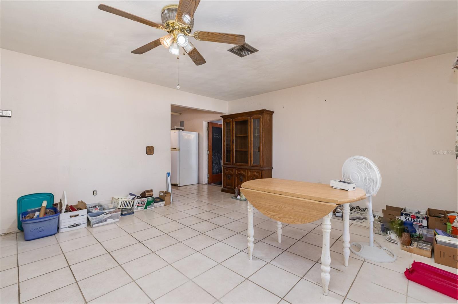 633 Nida Dr Property Photo 9
