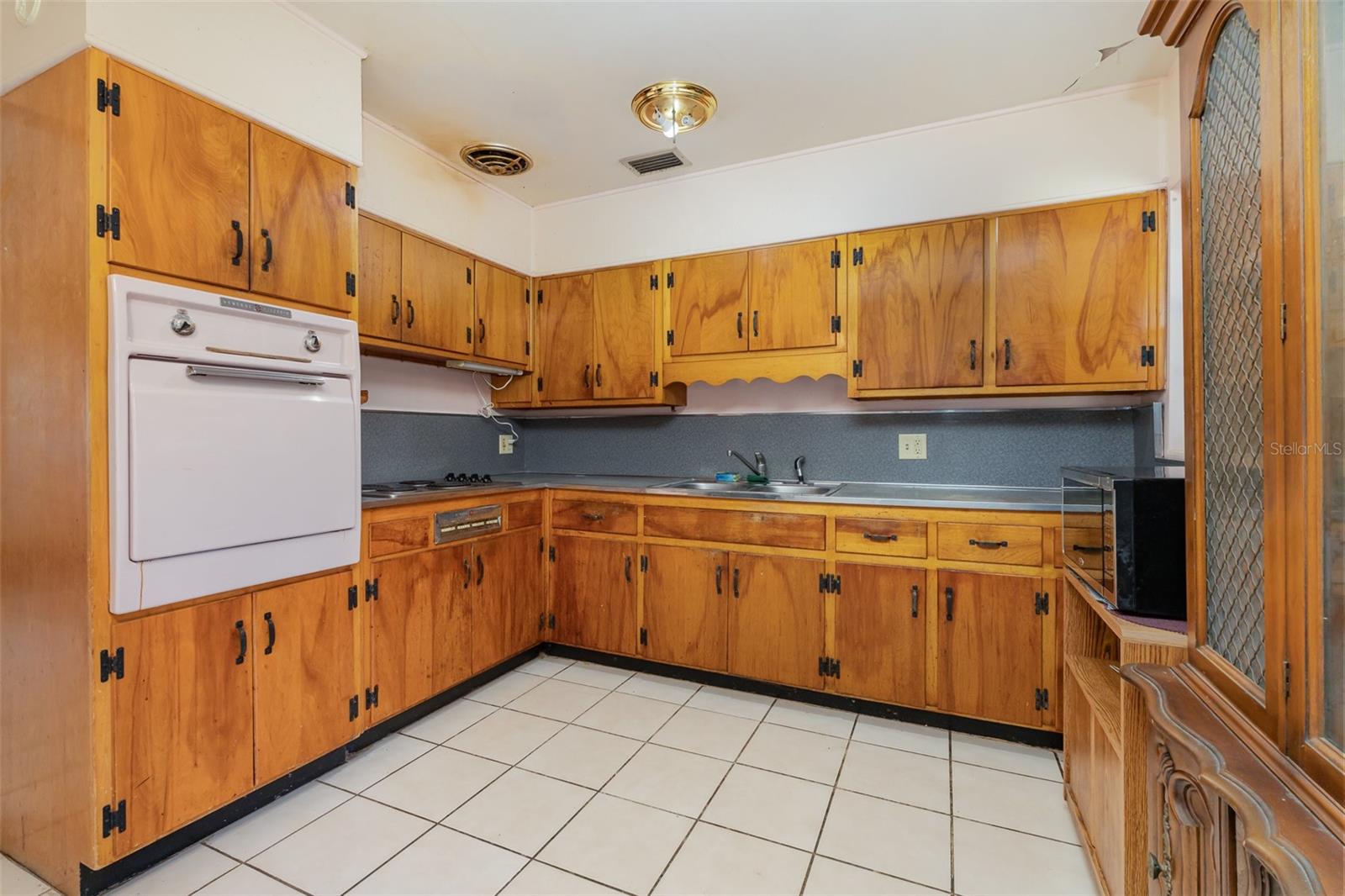 633 Nida Dr Property Photo 14
