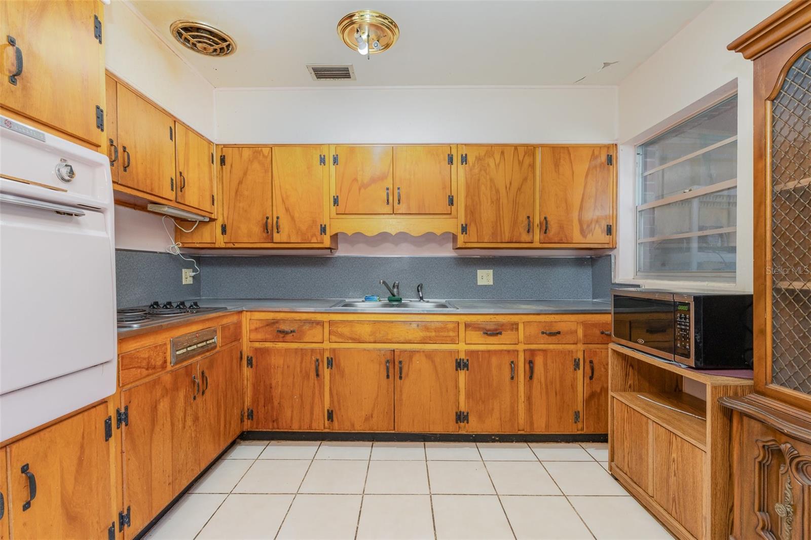 633 Nida Dr Property Photo 16